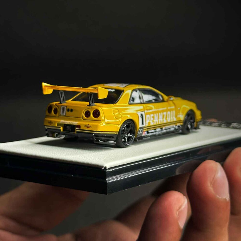 Time Micro 1:64 Nissan Skyline GT-R R34 Pennzoil - Image 2