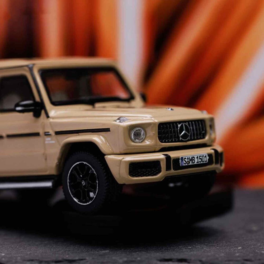 Tarmac Works 1:64 Mercedes-AMG G 63 Diecast SUV Model