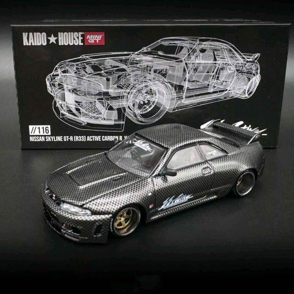 Kaido House 1:64 Nissan Skyline GT-R R33 diecast in Active Carbon color