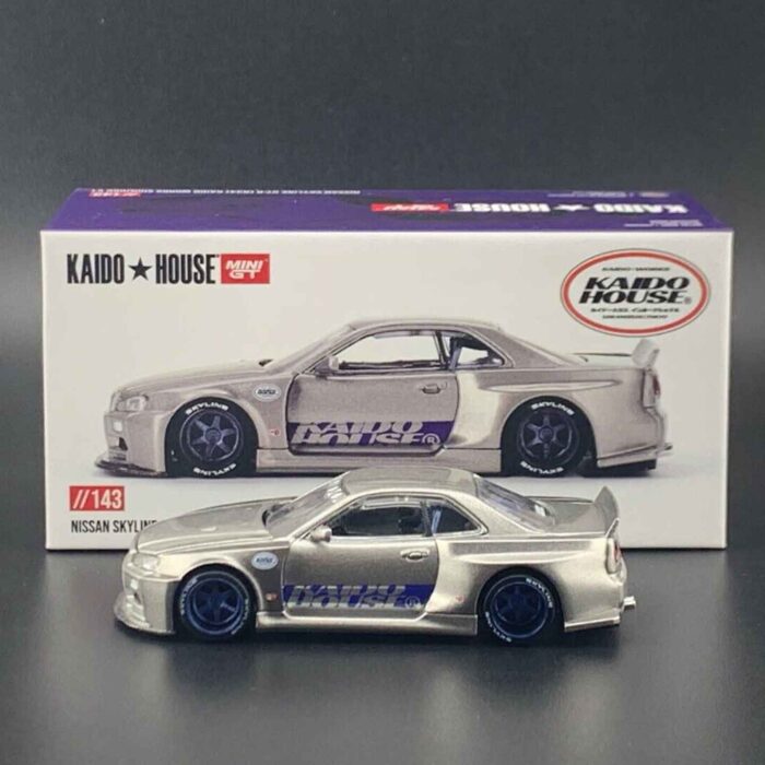 Kaido House 1:64 Nissan GT-R R34 diecast model with widebody kit