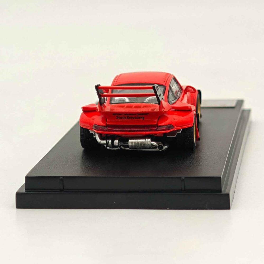STREET WEAPON 1:64 RWB 993 diecast front view