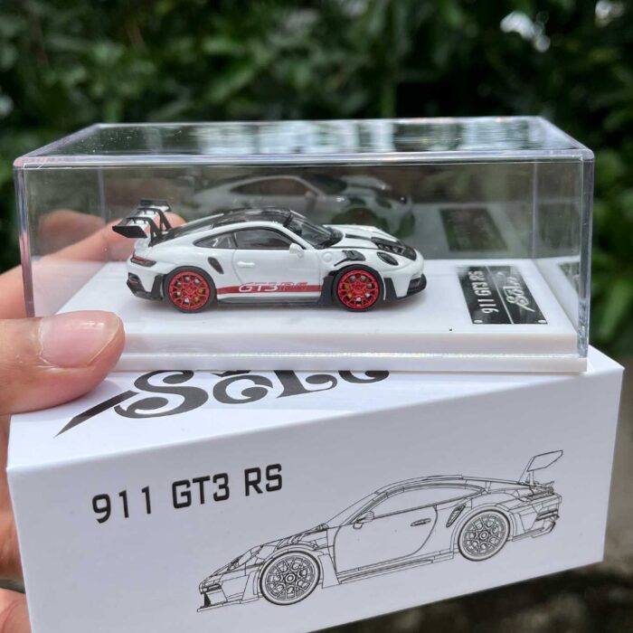 SOLO 1-64 Porsche 992 GT3 RS