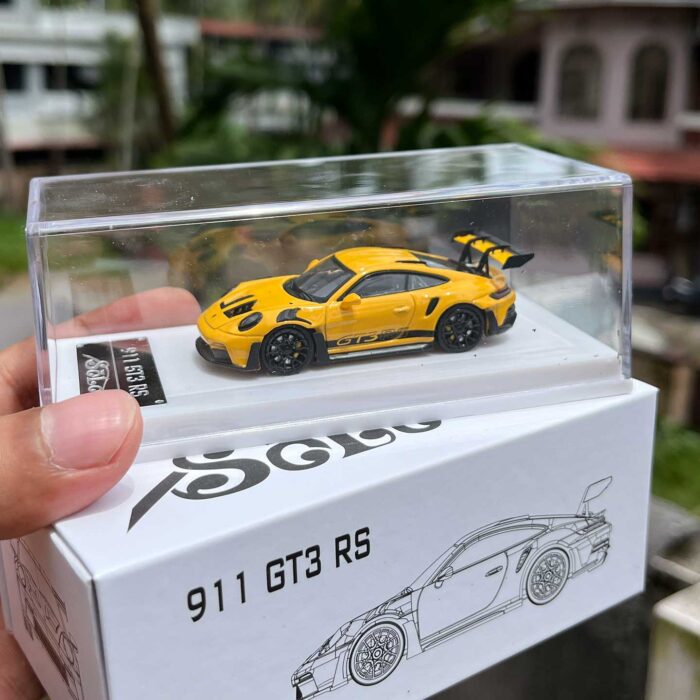 SOLO 1-64 Porsche 992 GT3 RS