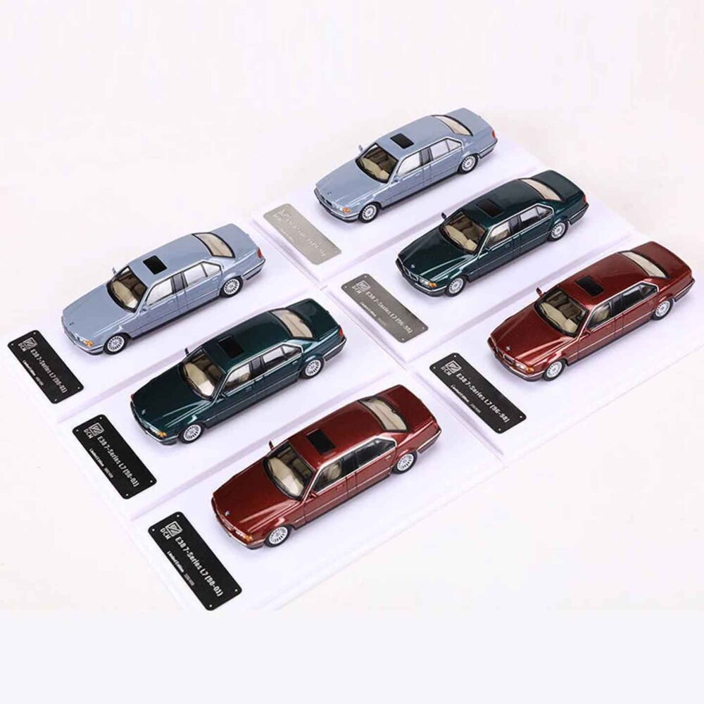DCM 1:64 BMW E38 7-Series diecast luxury sedan model with realistic finish