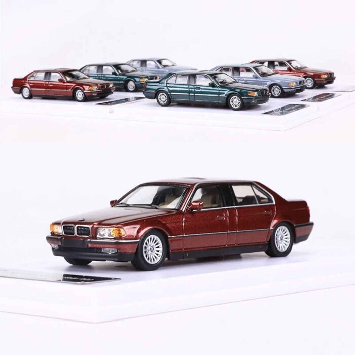 DCM 1:64 BMW E38 7-Series diecast luxury sedan model with realistic finish