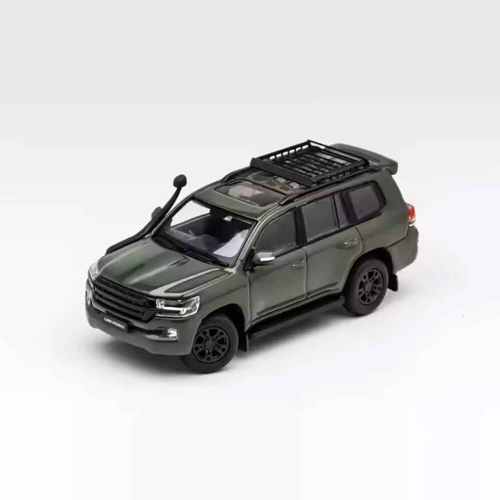 GCD 1:64 Toyota Land Cruiser LC200 Custom LHD white diecast SUV model