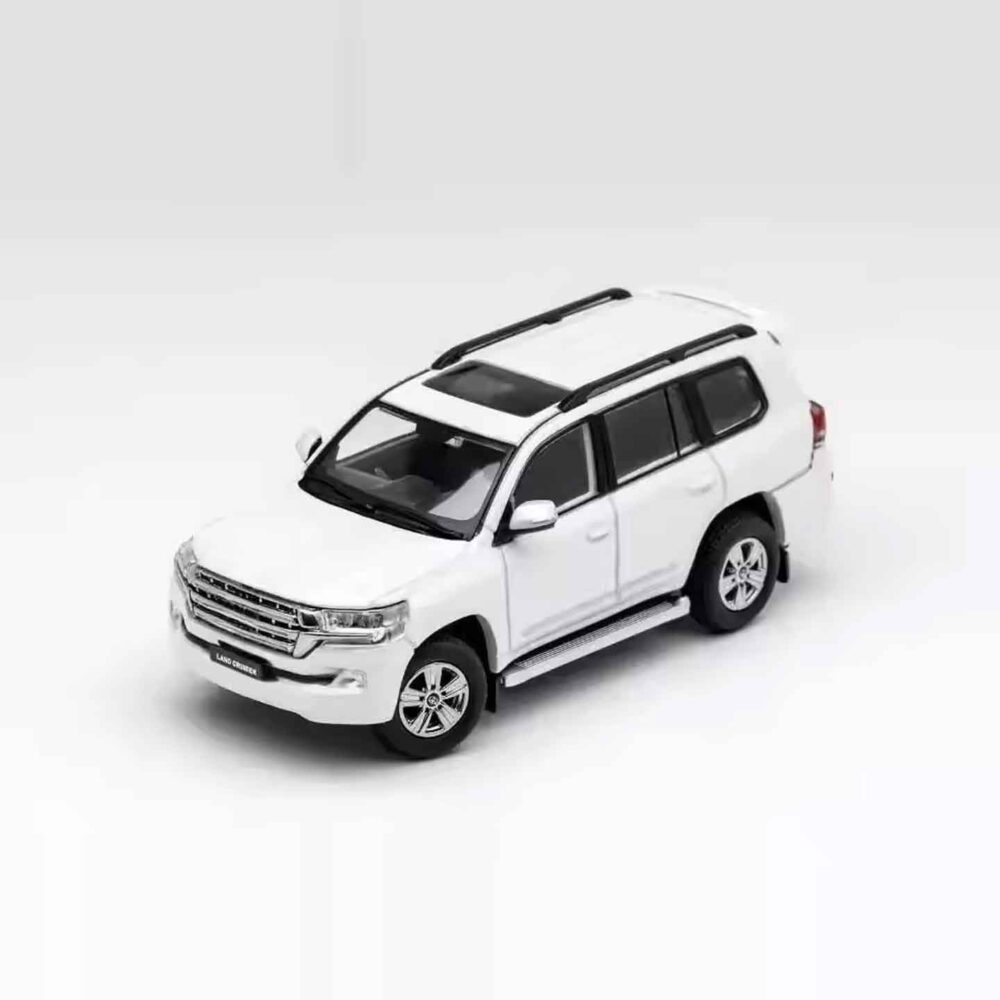 GCD 1:64 Toyota Land Cruiser LC200 Custom LHD white diecast SUV model