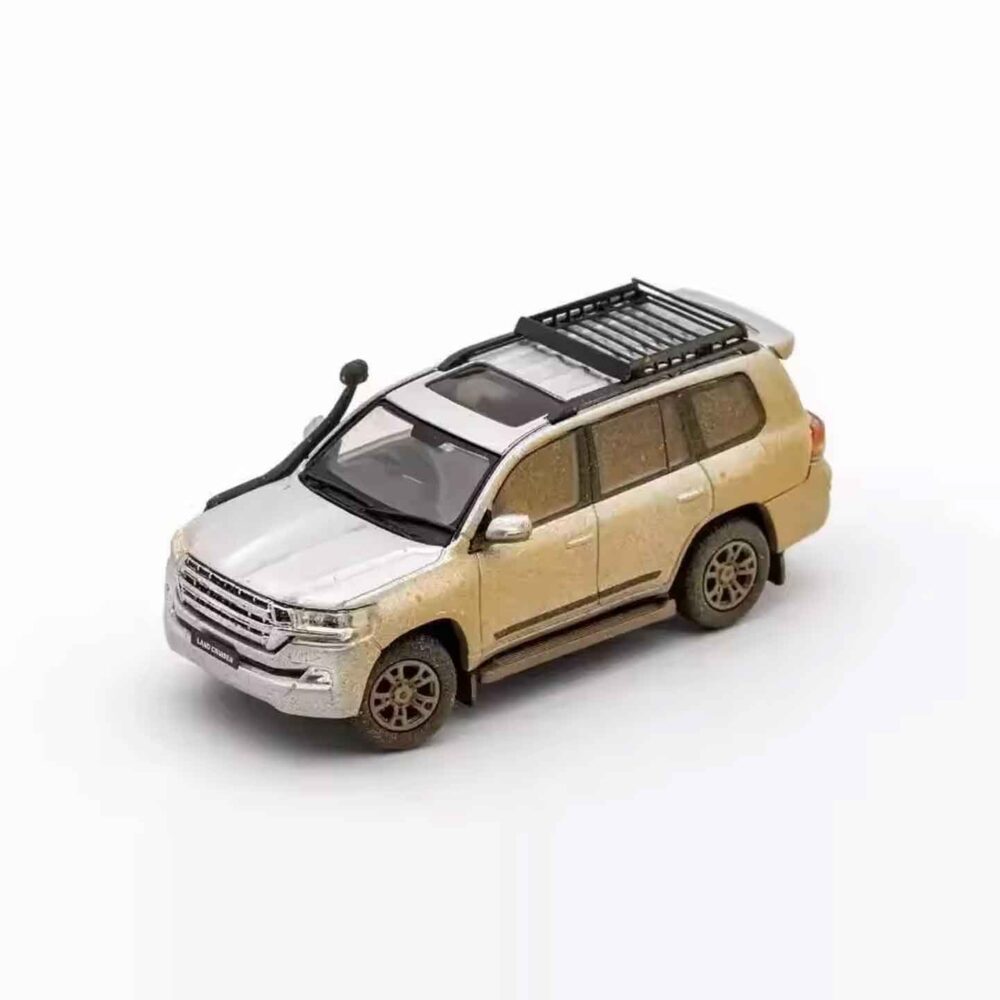 GCD 1:64 Toyota Land Cruiser LC200 Custom LHD white diecast SUV model