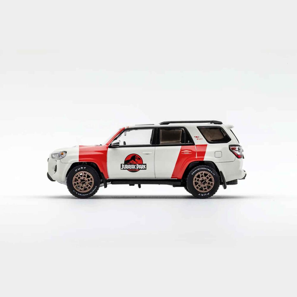 GCD 1:64 Toyota 4Runner TRD Pro off-road diecast SUV with roof rack and rugged tires