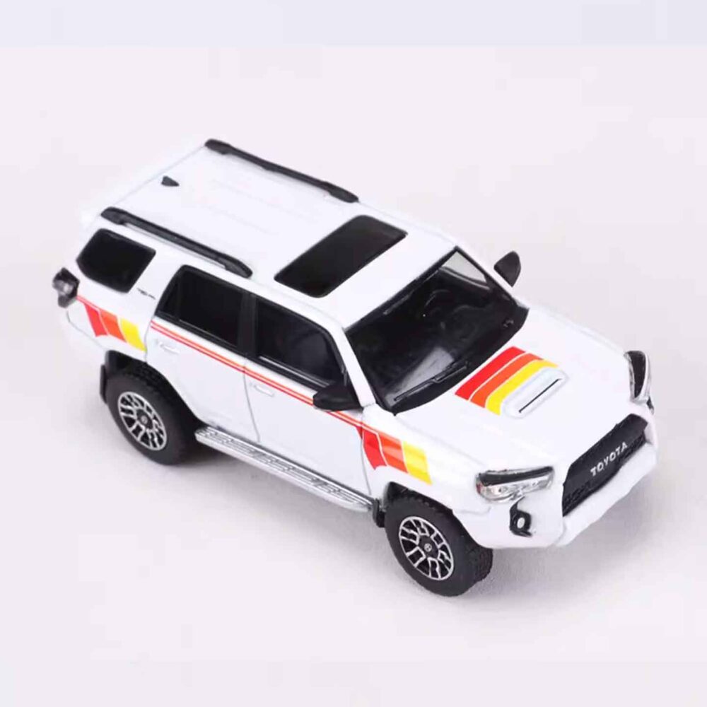 GCD 1:64 Toyota 4Runner TRD Pro off-road diecast SUV with roof rack and rugged tires