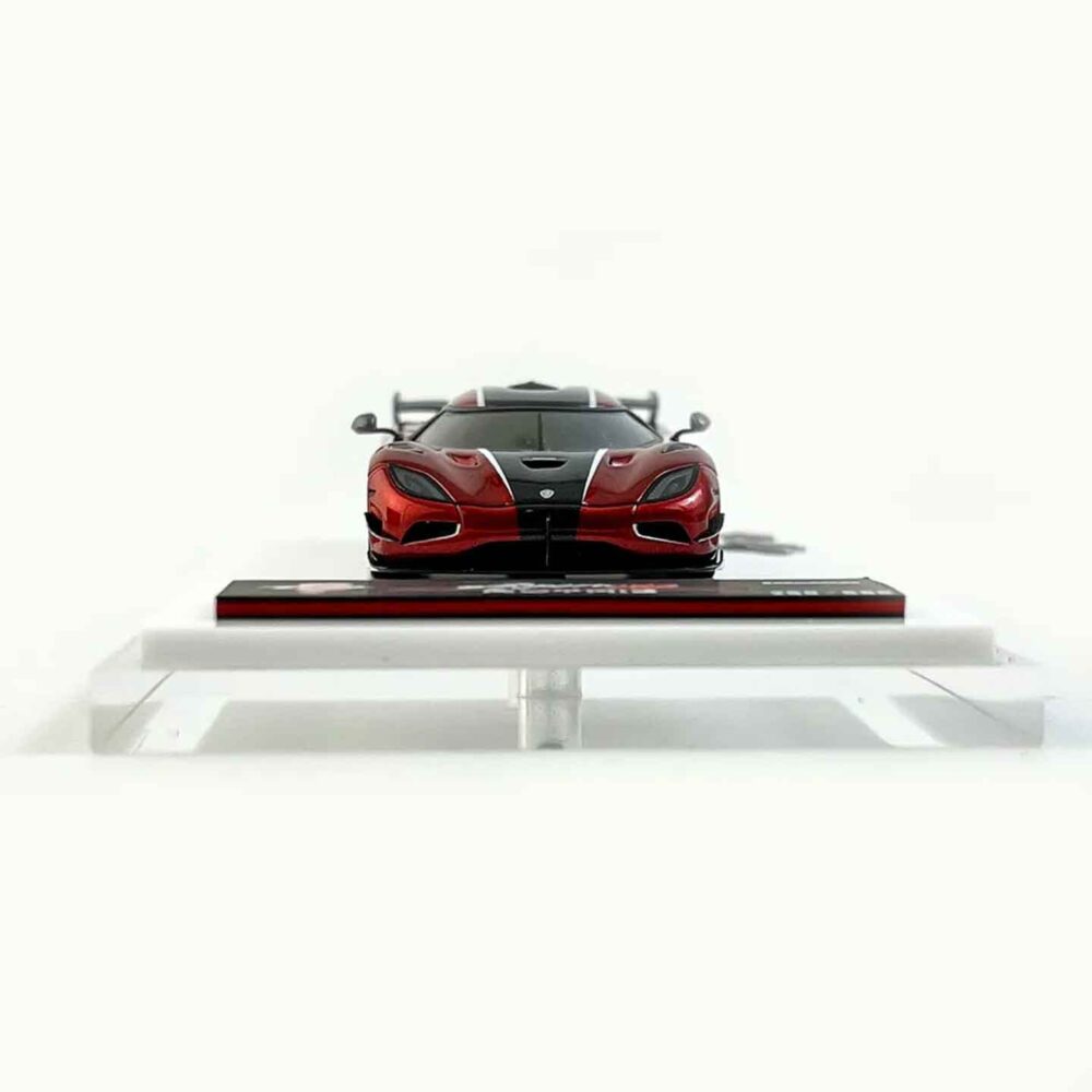 GUOJI 1:64 Koenigsegg Agera RS resin hypercar model with detailed finish