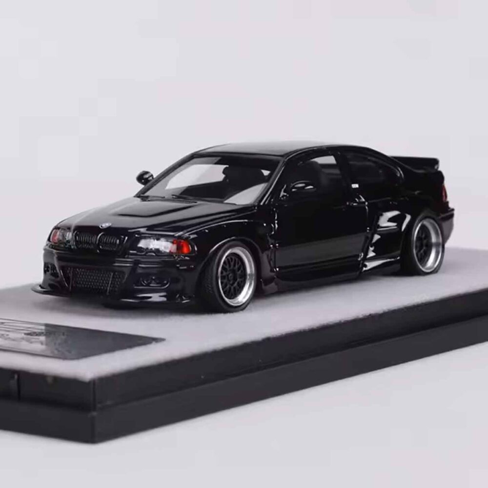 QIDIAN 1:64 M3 CSL E46 Coupe gray resin diecast sports model car