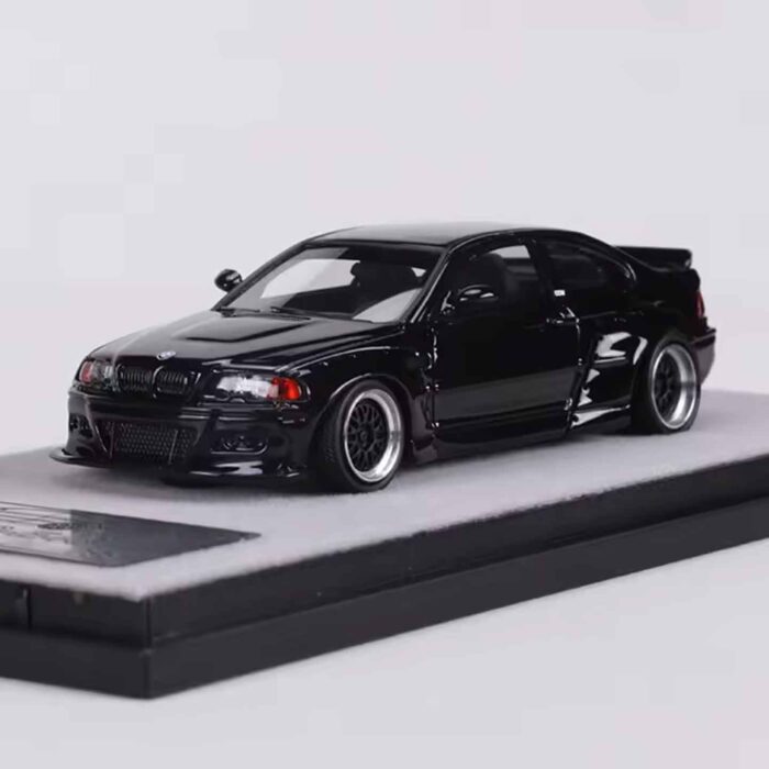 QIDIAN 1:64 M3 CSL E46 Coupe gray resin diecast sports model car