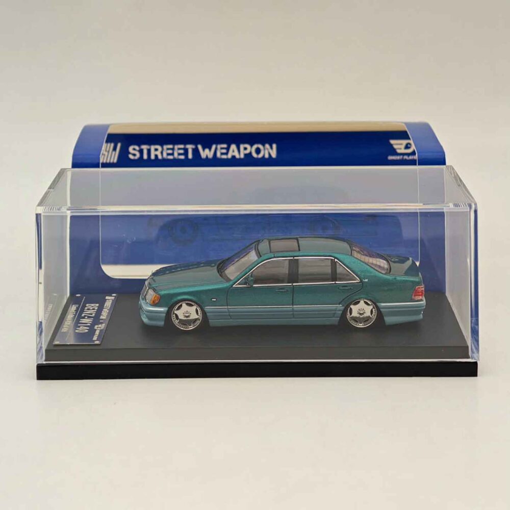 Street Weapon 1:64 Mercedes-Benz W140 S600 diecast luxury sedan model car