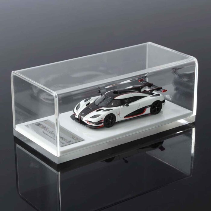 VMB 1:64 Koenigsegg One resin hypercar model with aerodynamic design and display base