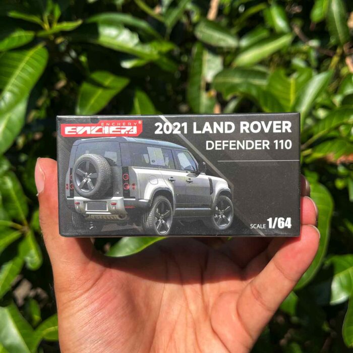 Enchery 1:64 2021 Defender Diecast Model Car