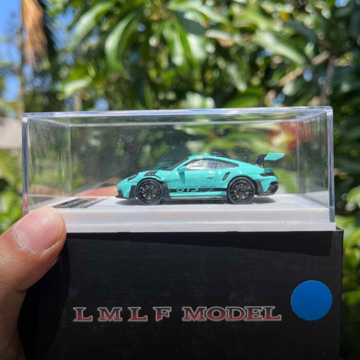 1:64 Porsche 911 GT3 RS 992 Diecast Model Car