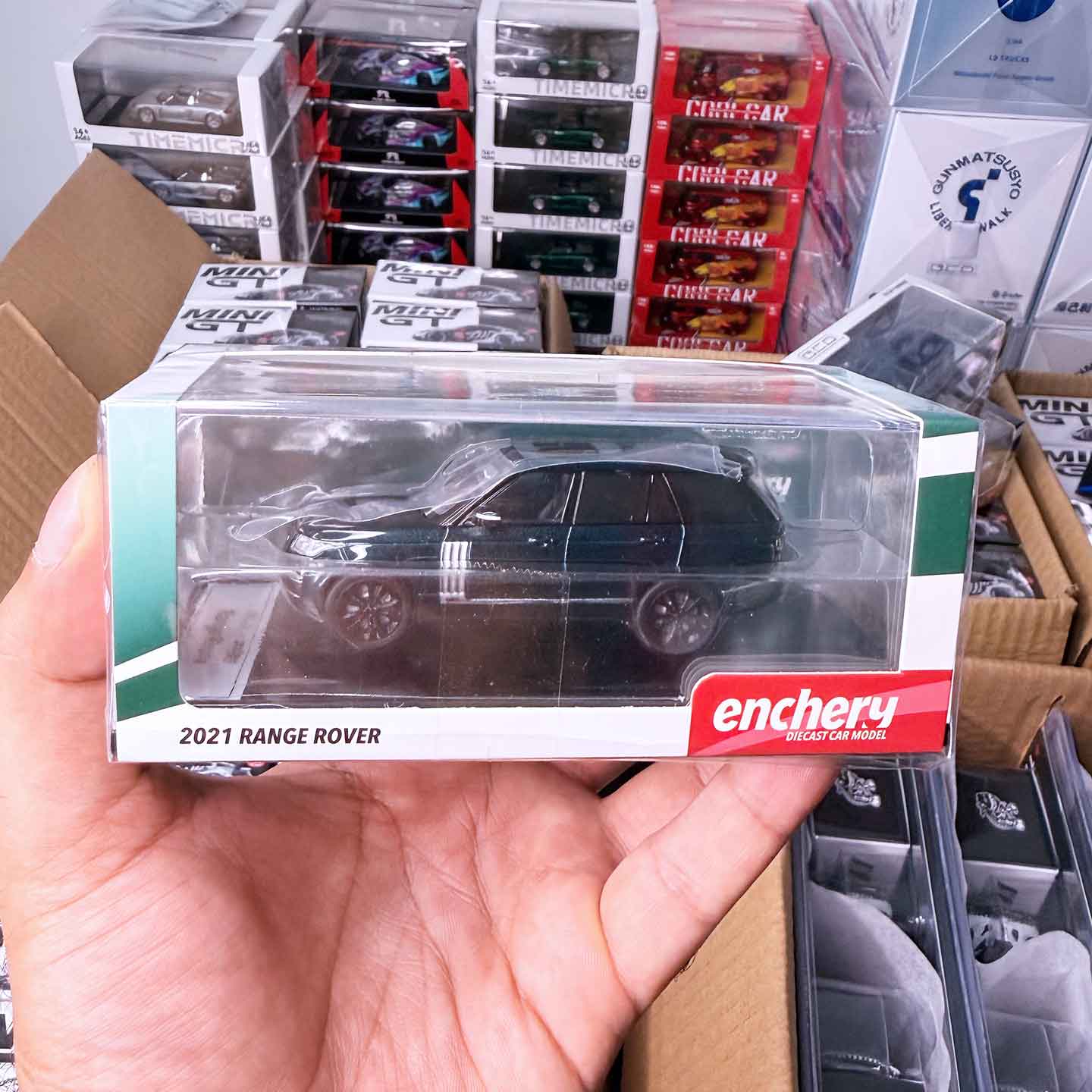 GCD X ENCHERY 1:64 Land Rover Range Rover 2021 LHD