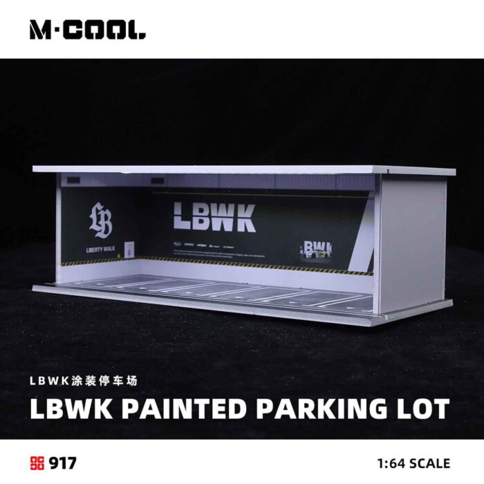 M COOL 1:64 Painted Parking Lot With Lights MC914917