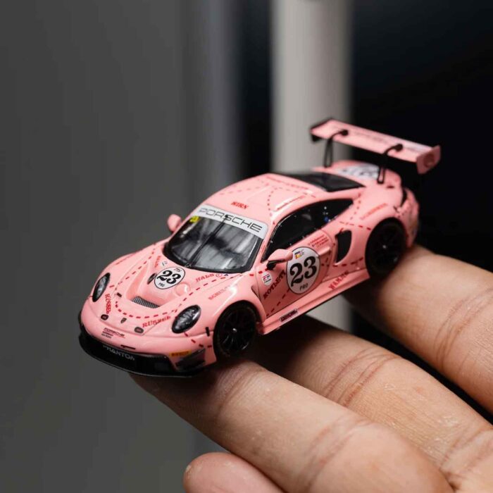 STAR RACE 1:64 Porsche 911 GT3 Pink Pig Livery